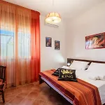 By The Sea - Le Chele Bed & Breakfast 3*