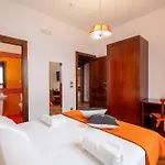 Bed & Breakfast By The Sea - Le Chele