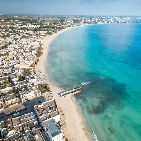 By The Sea - Le Chele