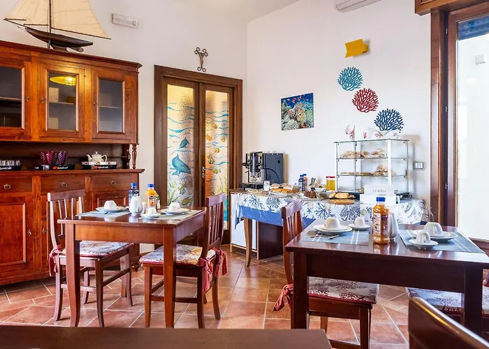 By The Sea - Le Chele 3*