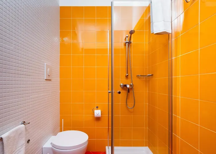 By The Sea - Le Chele Bed & Breakfast