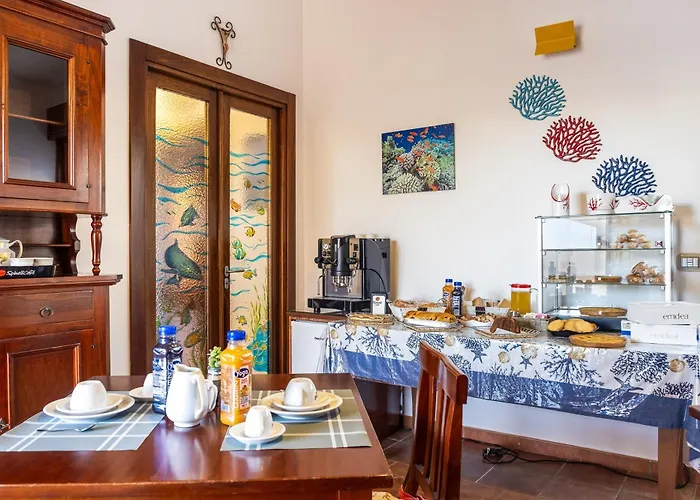 Bed & Breakfast By The Sea - Le Chele Torre Lapillo