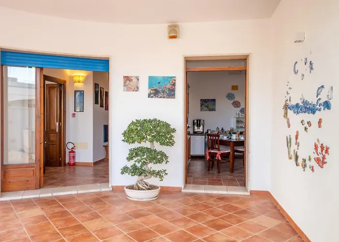 By The Sea - Le Chele Bed & Breakfast 3*