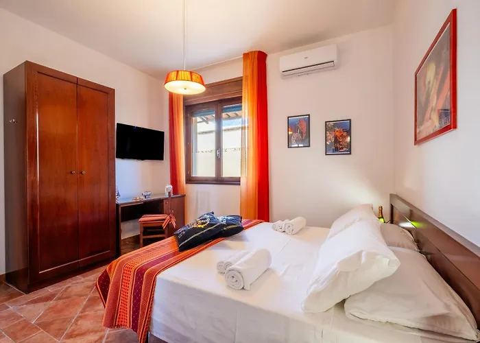 Bed & Breakfast By The Sea - Le Chele Torre Lapillo