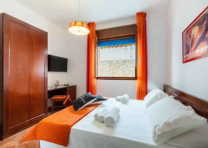 By The Sea - Le Chele 3*